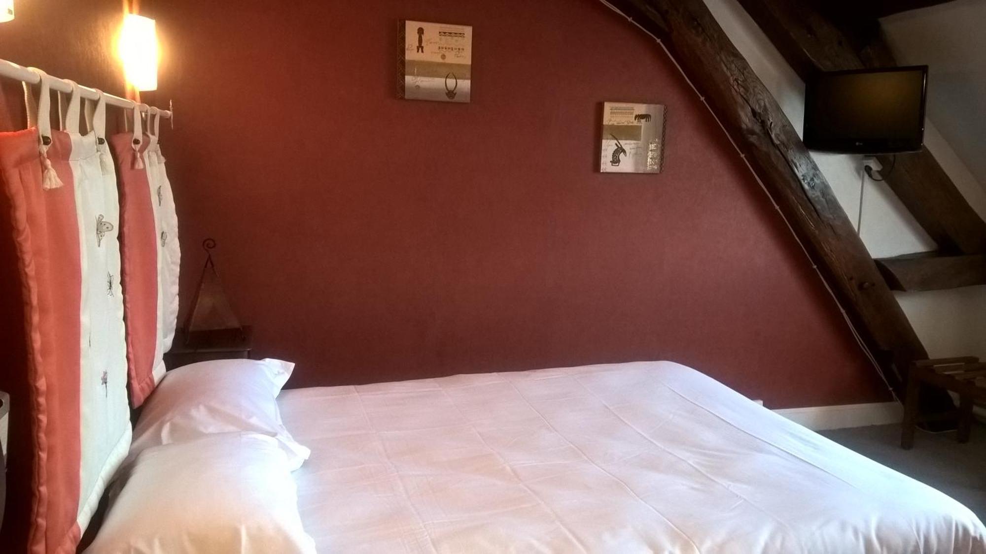 Hotel Restaurant Le Moulin De La Renne Adults Only Proche Zoo De Beauval Thesee Bagian luar foto